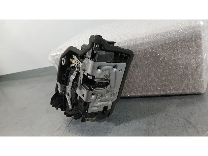 Recambio de cerradura puerta trasera derecha para bmw x1 (f48) sdrive 18 d referencia OEM IAM 51227281940  