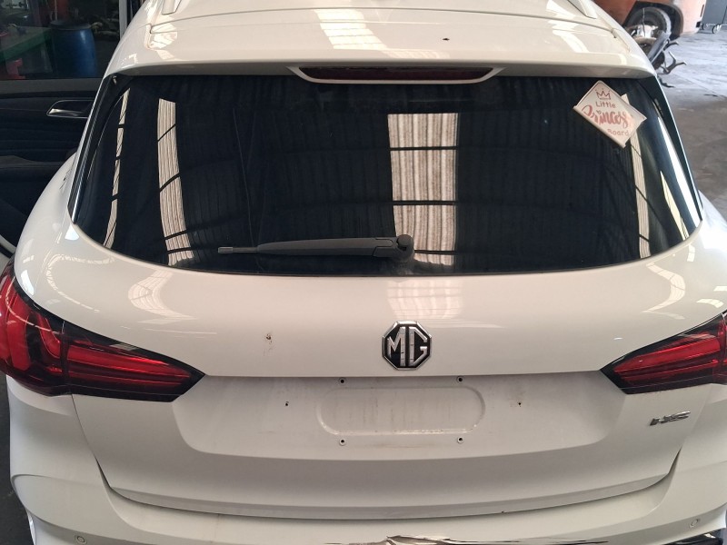 Recambio de porton trasero para mg hs (as23) 1.5 t (sas23) referencia OEM IAM 11049380SEPP  