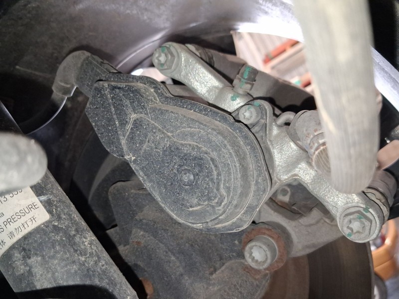 Recambio de pinza freno trasera derecha para mg hs (as23) 1.5 t (sas23) referencia OEM IAM 10331514  