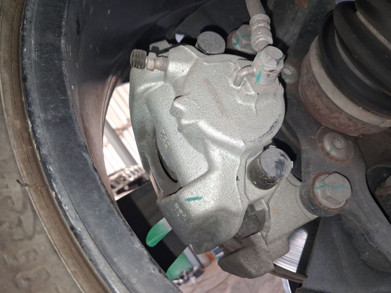 Recambio de pinza freno delantera derecha para mg hs (as23) 1.5 t (sas23) referencia OEM IAM 10138333  