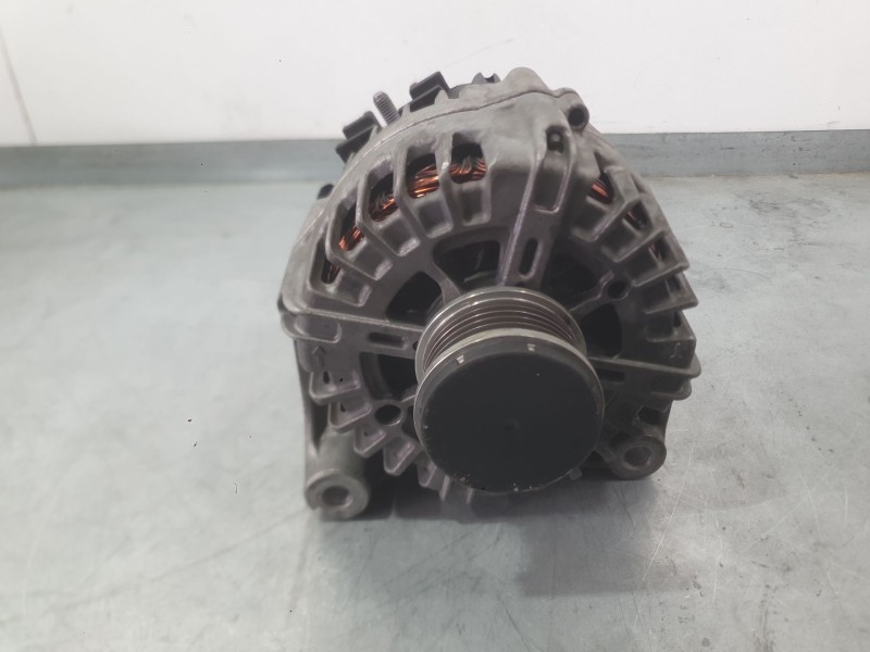Recambio de alternador para bmw 1 (f21) 116 d referencia OEM IAM 12317823344 12317605060 