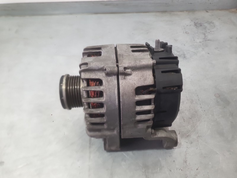 Recambio de alternador para bmw 1 (f21) 116 d referencia OEM IAM 12317823344 12317605060 