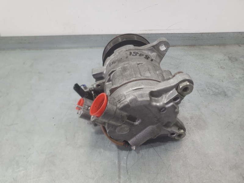 Recambio de compresor aire acondicionado para bmw 1 (f21) 116 d referencia OEM IAM 64529223694  