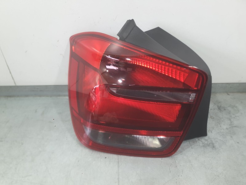 Recambio de piloto trasero izquierdo para bmw 1 (f21) 116 d referencia OEM IAM 63217270095  