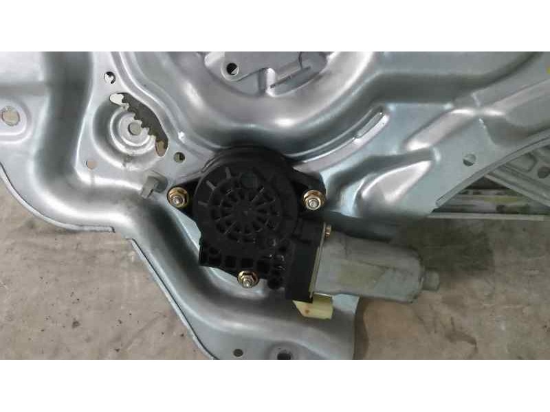 Recambio de elevalunas trasero derecho para kia cerato 2.0 ex familiar (5-ptas.) referencia OEM IAM  2 PIN ELECTRICO