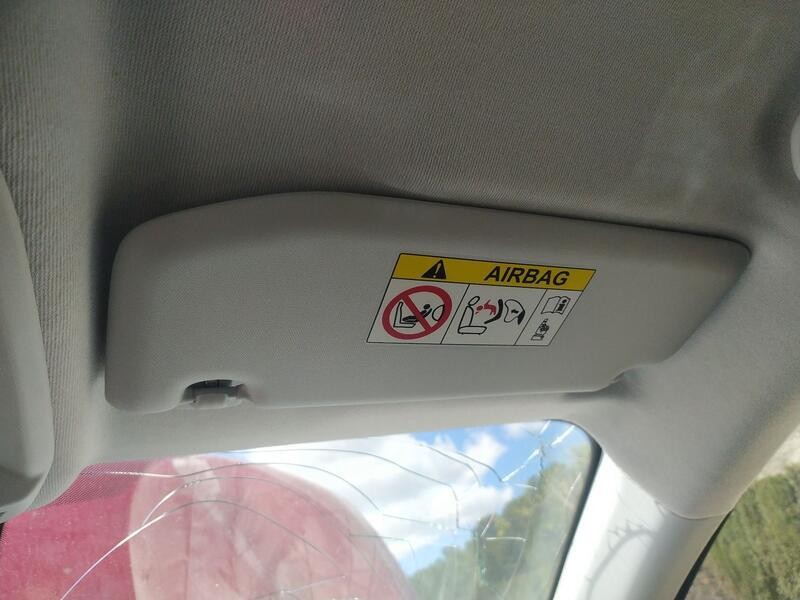 Recambio de parasol derecho para peugeot 208 ii (ub_, up_, uw_, uj_) 1.2 puretech 100 referencia OEM IAM 98100807PR  