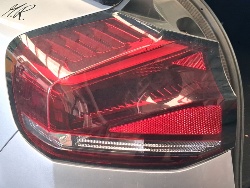Recambio de piloto trasero izquierdo exterior para citroën c4 iii (ba_, bb_, bc_) 1.2 puretech 130 (bahnsa, bahnsb) referencia O