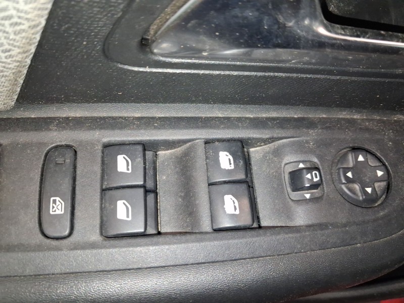 Recambio de mando elevalunas delantero izquierdo para citroën c4 iii (ba_, bb_, bc_) 1.2 puretech 130 (bahnsa, bahnsb) referenci