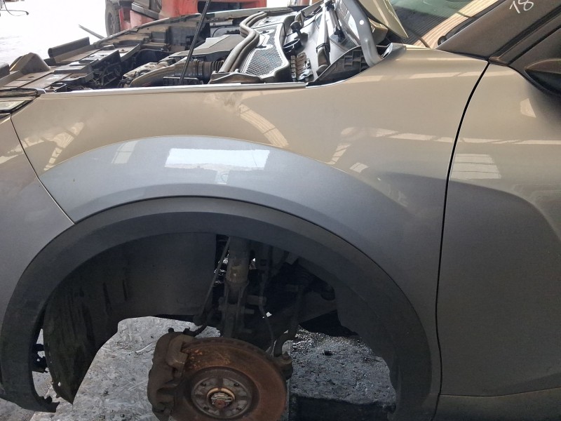 Recambio de aleta delantera izquierda para citroën c4 iii (ba_, bb_, bc_) 1.2 puretech 130 (bahnsa, bahnsb) referencia OEM IAM 9