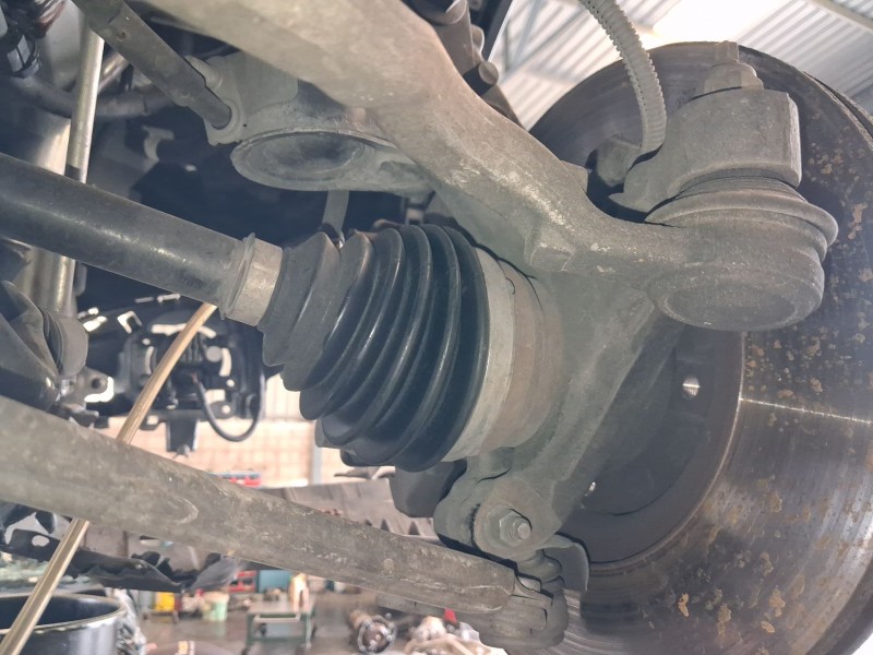 Recambio de mangueta delantera derecha para citroën c4 iii (ba_, bb_, bc_) 1.2 puretech 130 (bahnsa, bahnsb) referencia OEM IAM 
