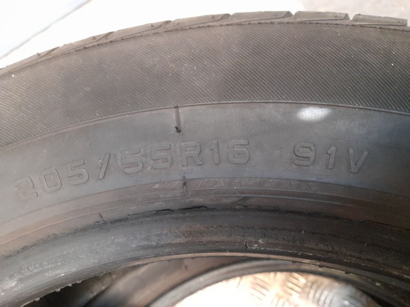 Recambio de neumatico pareja para neumaticos reutilizados - referencia OEM IAM 205551691V OVATION 205/55/16/91V