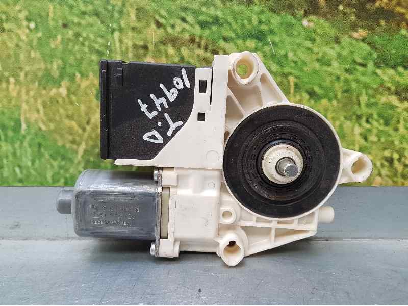 Recambio de motor elevalunas trasero derecho para renault megane iii berlina 5 p business referencia OEM IAM 827306548R 96636320