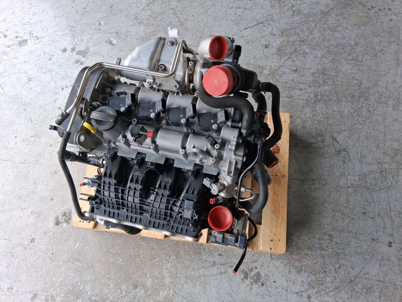 Recambio de motor completo para seat leon st (5f8) 1.4 tsi referencia OEM IAM CZCA 04E100098H 