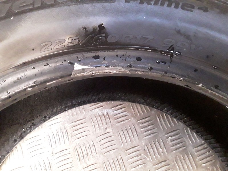 Recambio de neumatico pareja para neumaticos reutilizados - referencia OEM IAM 225601799V HANKOOK 225601799V