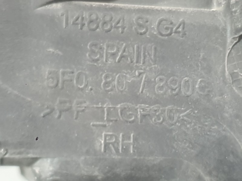 Recambio de soporte faro derecho para seat leon st (5f8) 1.4 tsi referencia OEM IAM   