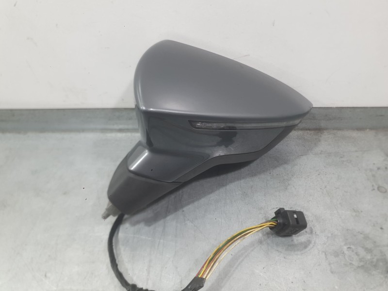 Recambio de retrovisor izquierdo para seat leon st (5f8) 1.4 tsi referencia OEM IAM 5F1857507P9B9 ELECTRICO 