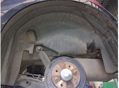 PLASTICO PASE RUEDA TRAS. IZQ. 52121707 
