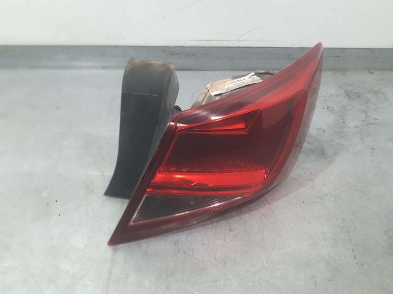 Recambio de piloto trasero derecho exterior para seat leon st (5f8) 1.4 tsi referencia OEM IAM 5F0945096D  