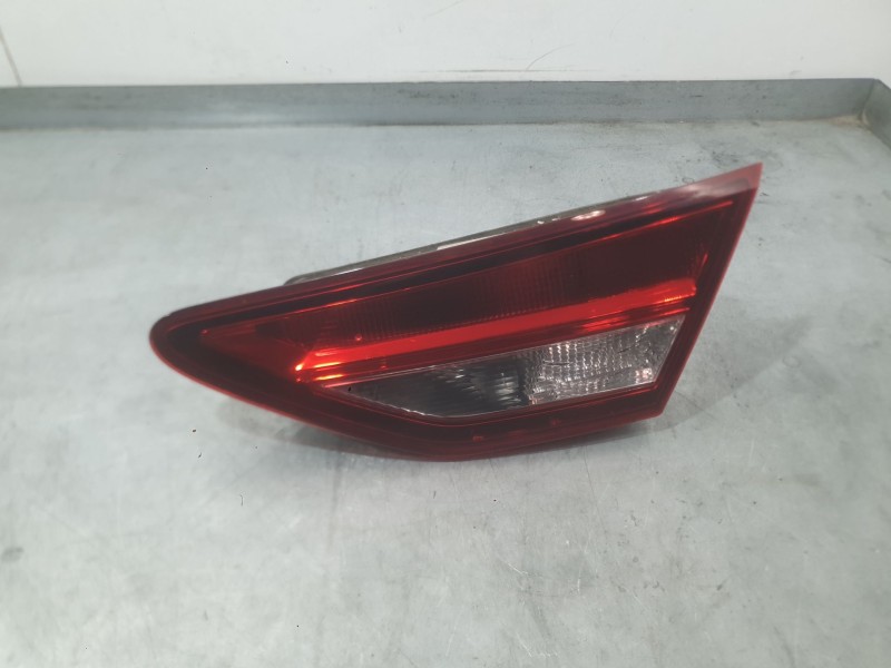 Recambio de piloto trasero derecho interior para seat leon st (5f8) 1.4 tsi referencia OEM IAM 5F0945094L  