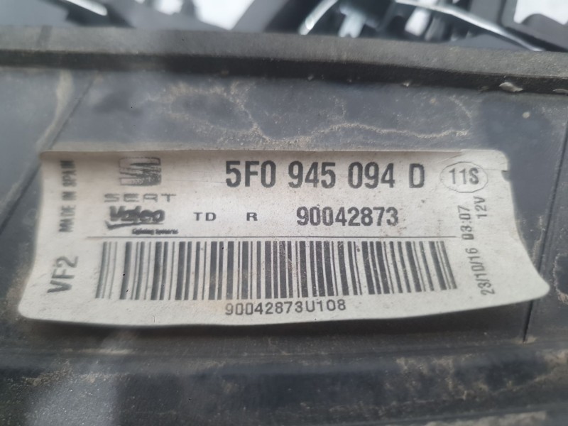 Recambio de piloto trasero derecho interior para seat leon st (5f8) 1.4 tsi referencia OEM IAM 5F0945094L  