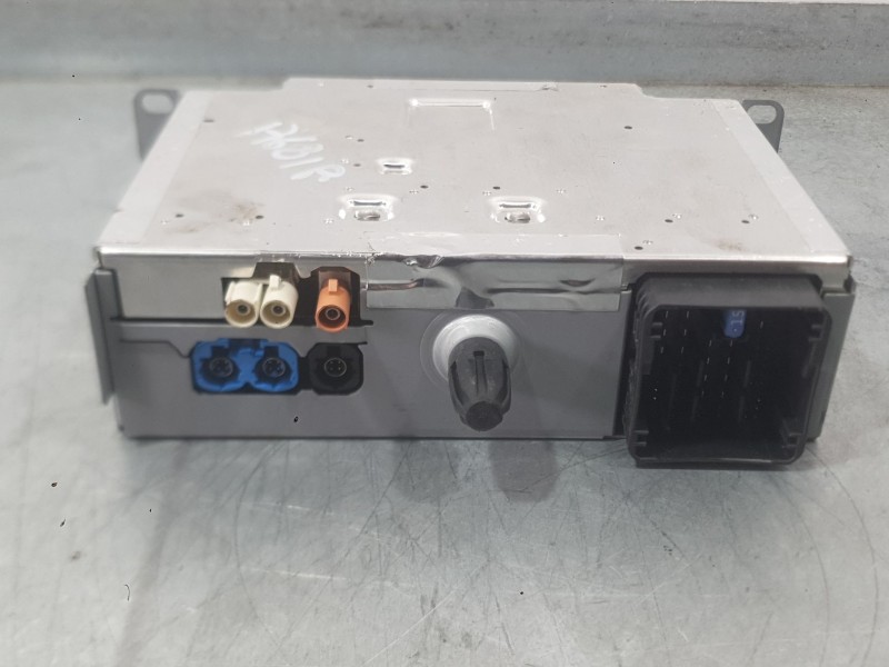 Recambio de sistema audio / radio para opel corsa f (p2jo) 1.2 (68) referencia OEM IAM   