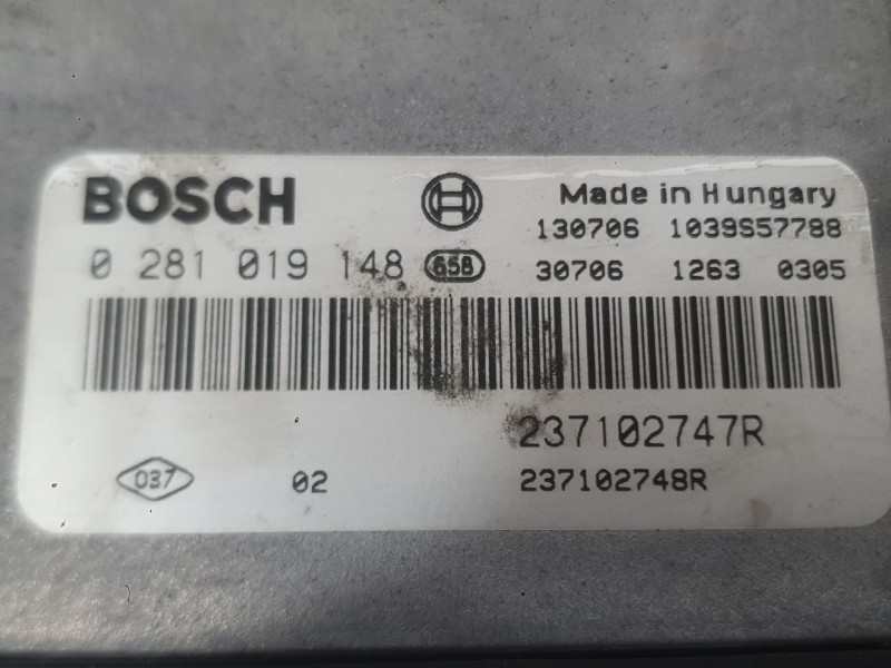 Recambio de centralita motor uce para renault clio iv (bh_) 1.5 dci 90 referencia OEM IAM 237102748R  