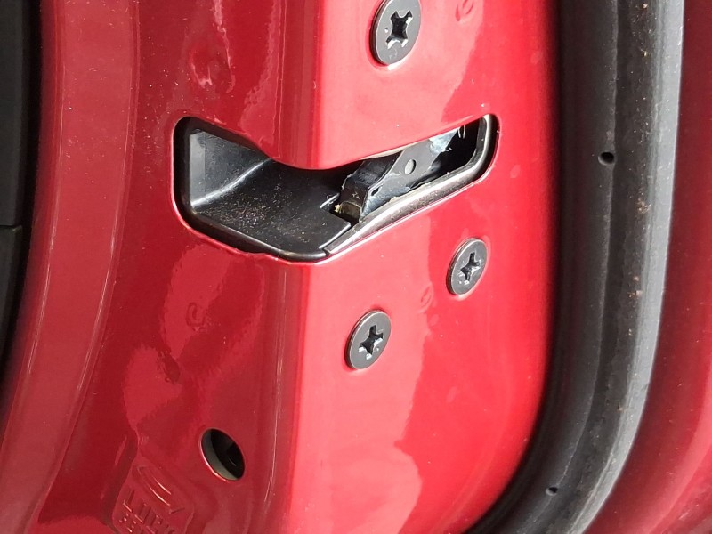 Recambio de cerradura puerta trasera derecha para mazda cx-30 (dm, dt, ed) skyactiv-g m hybrid referencia OEM IAM DFR772310C  