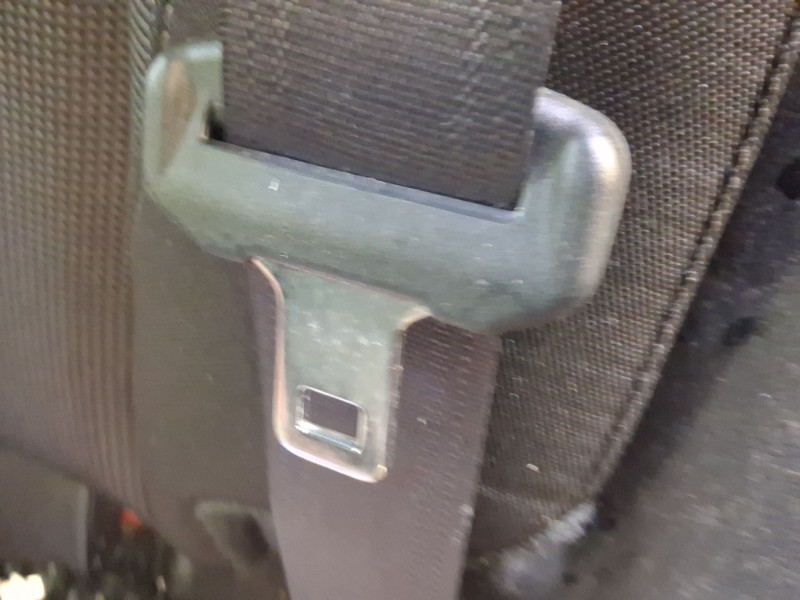 Recambio de cinturon seguridad trasero izquierdo para mazda cx-30 (dm, dt, ed) skyactiv-g m hybrid referencia OEM IAM DFR557LN0F