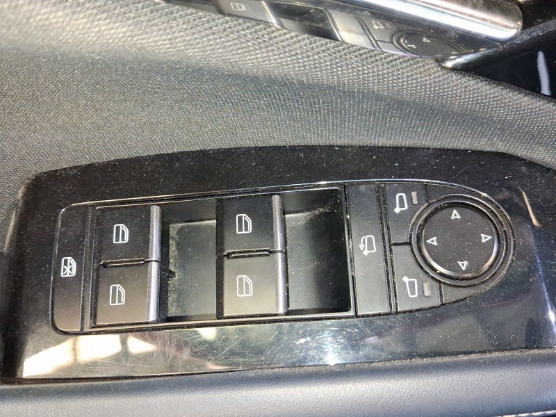 Recambio de mando elevalunas delantero izquierdo para mazda cx-30 (dm, dt, ed) skyactiv-g m hybrid referencia OEM IAM BDGF66350B