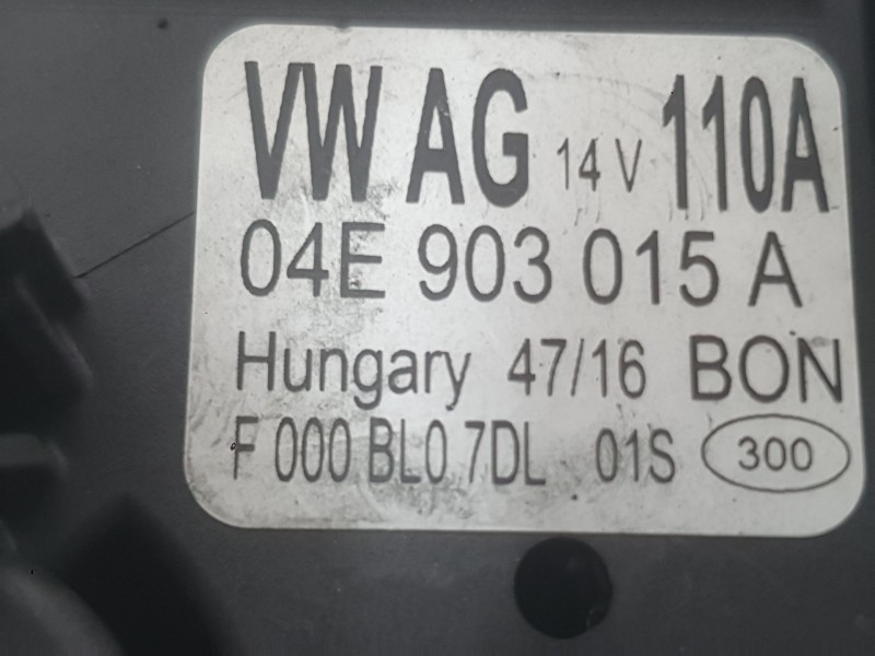 Recambio de alternador para seat ibiza iv (6j5, 6p1) 1.2 tsi referencia OEM IAM 04E903015A  
