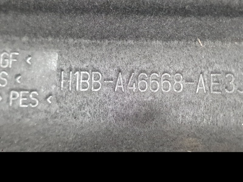 Recambio de bandeja trasera para ford fiesta vii (hj, hf) 1.1 ti-vct referencia OEM IAM H1BBA46668AE  