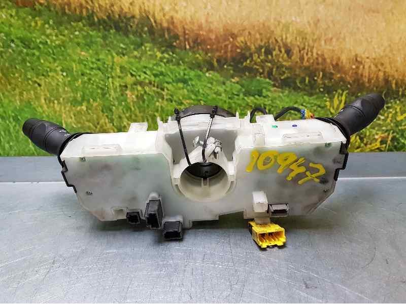 Recambio de com 2000 para renault megane iii berlina 5 p business referencia OEM IAM 255670019R  