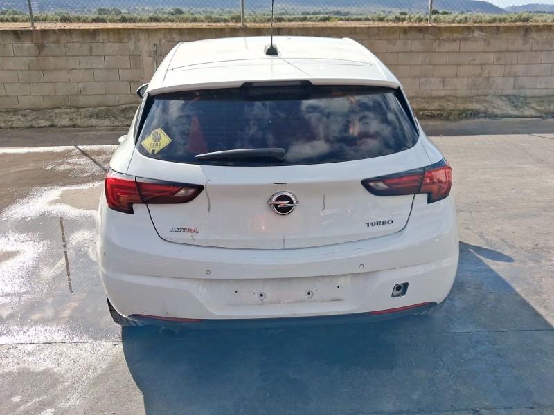 opel astra k (b16) del año 2016