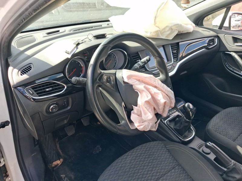 opel astra k (b16) del año 2016