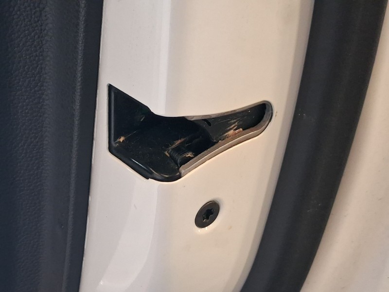Recambio de cerradura puerta delantera derecha para opel astra k (b16) 1.4 turbo (68) referencia OEM IAM 13533592  