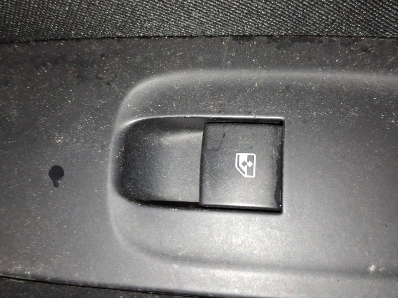 Recambio de mando elevalunas delantero derecho para opel astra k (b16) 1.4 turbo (68) referencia OEM IAM 13408448  