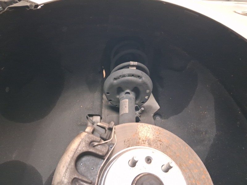 Recambio de plastico pase rueda del. izq. para opel astra k (b16) 1.4 turbo (68) referencia OEM IAM 39115547  