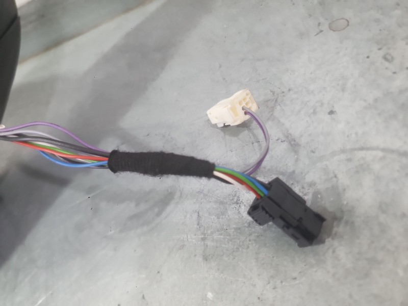 Recambio de retrovisor izquierdo para citroën c3 iii (sx) 1.5 bluehdi 100 (sxyhyp, sxyhtu) referencia OEM IAM 98267133XT ELECTRI
