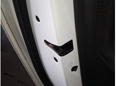 CERRADURA PUERTA TRASERA IZQUIERDA 13533664 