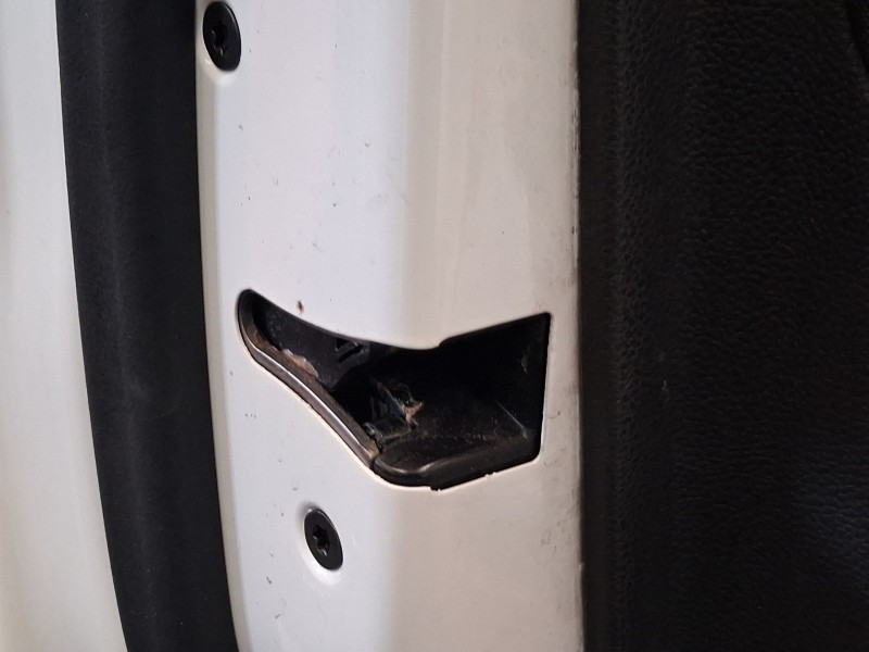 Recambio de cerradura puerta delantera izquierda para opel astra k (b16) 1.4 turbo (68) referencia OEM IAM 13533588  