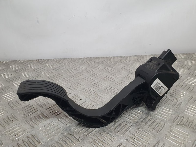 Recambio de potenciometro pedal para citroën c4 grand picasso millenium referencia OEM IAM 9671416880 0280755167 BOSCH