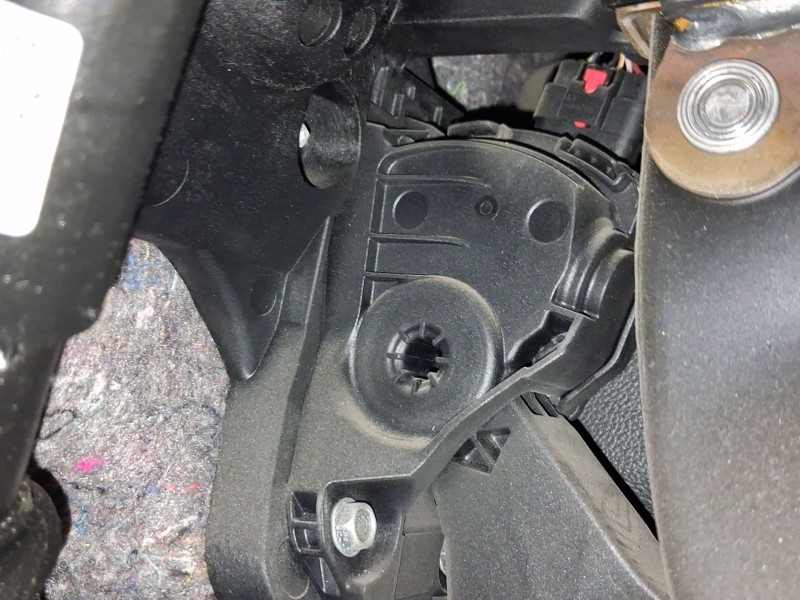 Recambio de potenciometro pedal para opel astra k (b16) 1.4 turbo (68) referencia OEM IAM 13373776  