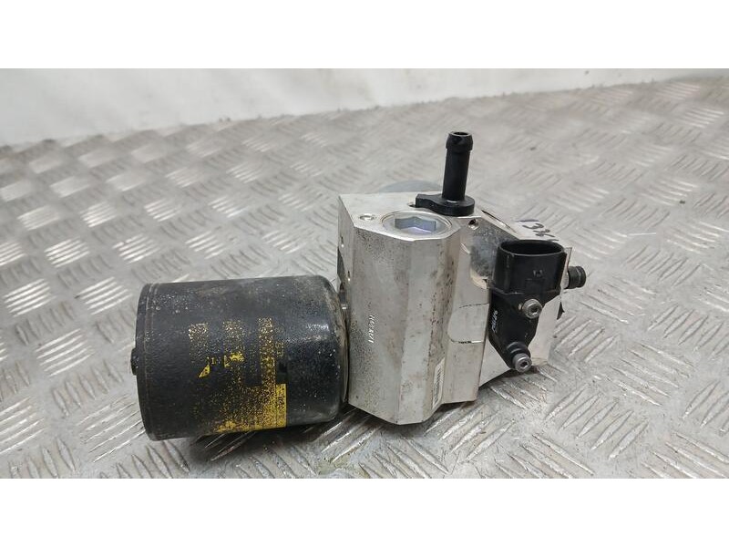 Recambio de bomba freno para kia niro emotion plug-in hybrid referencia OEM IAM 58600G5300 MANDO BH63074D00