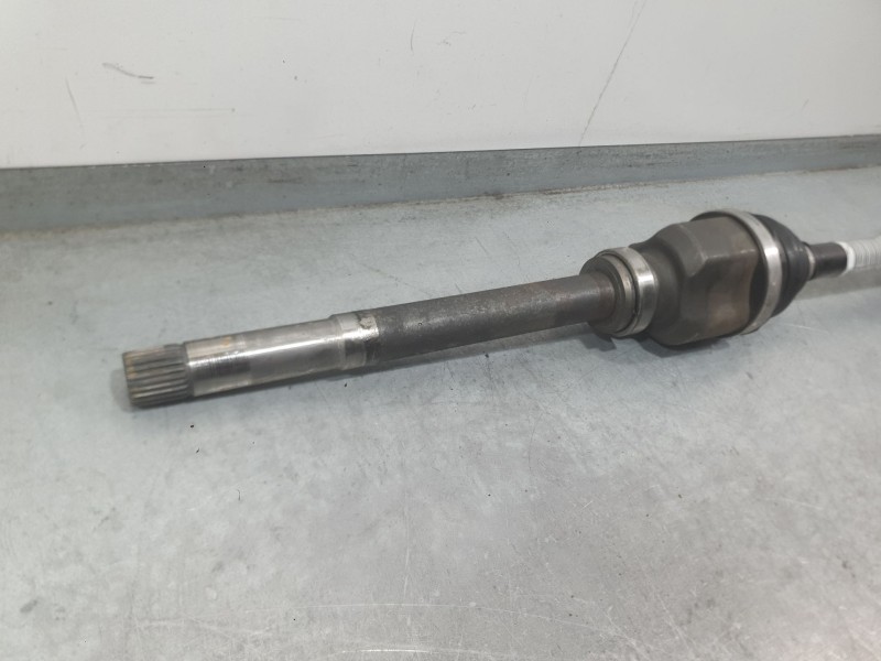Recambio de transmision delantera derecha para citroën c3 iii (sx) 1.5 bluehdi 100 (sxyhyp, sxyhtu) referencia OEM IAM 980104868