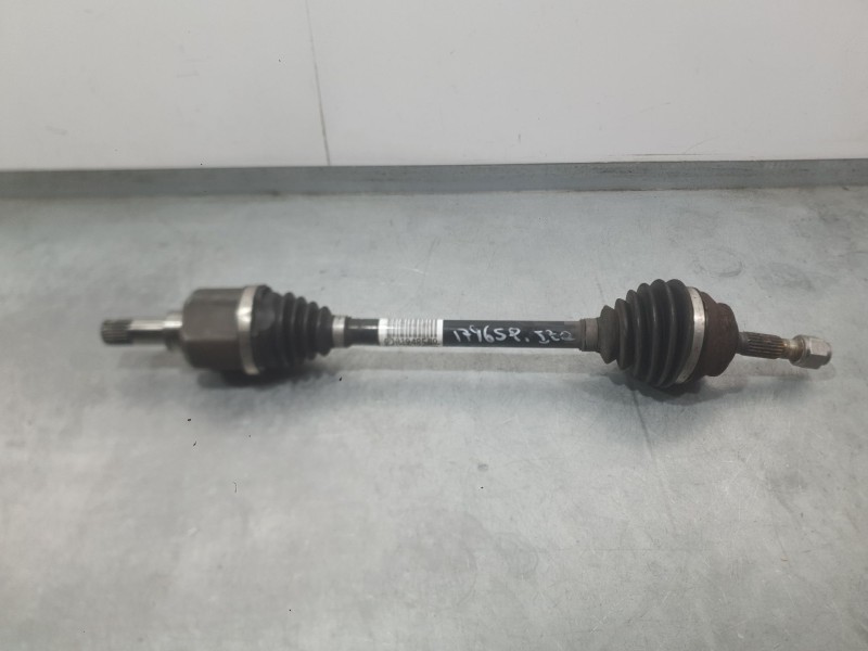 Recambio de transmision delantera izquierda para citroën c3 iii (sx) 1.5 bluehdi 100 (sxyhyp, sxyhtu) referencia OEM IAM 9801048