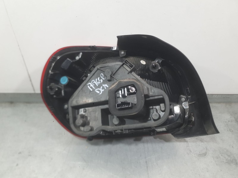 Recambio de piloto trasero derecho para citroën c3 iii (sx) 1.5 bluehdi 100 (sxyhyp, sxyhtu) referencia OEM IAM 9812257480  