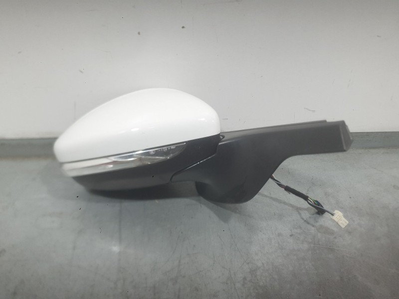 Recambio de retrovisor derecho para citroën c3 iii (sx) 1.5 bluehdi 100 (sxyhyp, sxyhtu) referencia OEM IAM 98267124XT  