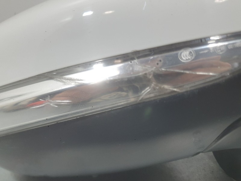 Recambio de retrovisor derecho para citroën c3 iii (sx) 1.5 bluehdi 100 (sxyhyp, sxyhtu) referencia OEM IAM 98267124XT  