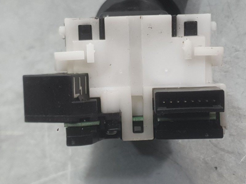 Recambio de mando limpia para nissan x-trail ii (t31) 2.0 dci 4x4 referencia OEM IAM   