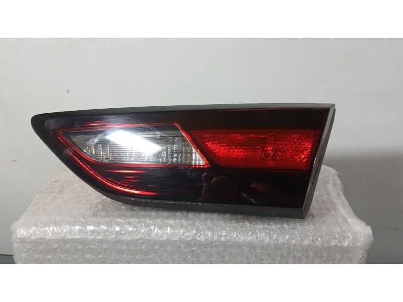 Recambio de piloto trasero derecho interior para opel astra k (b16) 1.0 turbo (68) referencia OEM IAM 39098789  